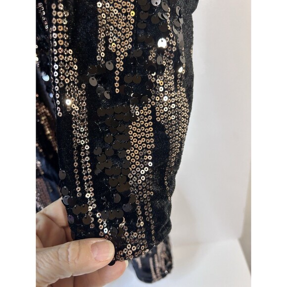 Peace And Love Black Velvet And  Sequin LS Romper Size M/L NWT - Picture 8 of 9